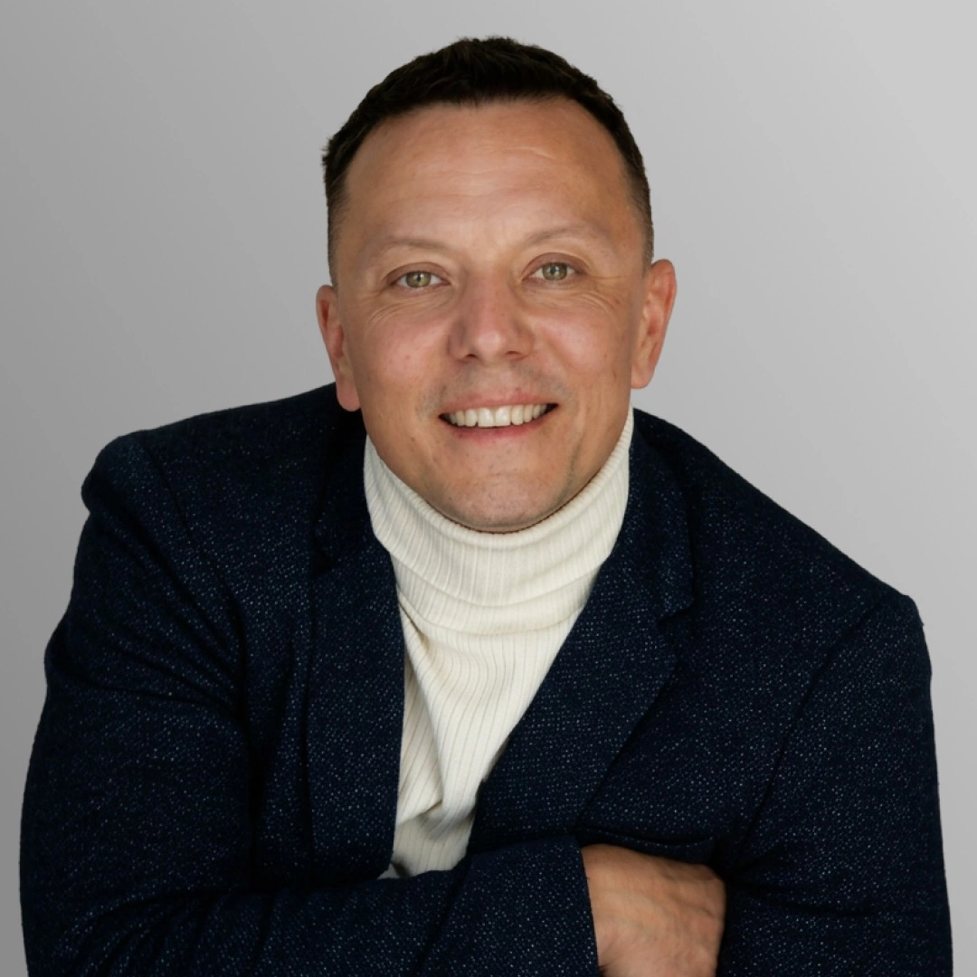 Виталий Захаров